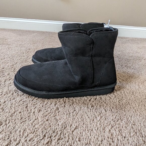 OLD NAVY Black Ugg Style Boots Faux Fur Size 8 NEW - Picture 8 of 10